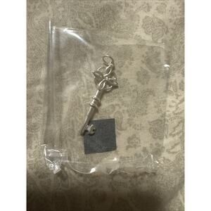 Stella And Dot 925 Key To My Heart Charm Pendant Sterling Silver with box 1.5”